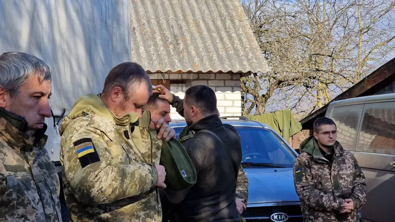 Капеланський виїзд до військового підрозділу — фото 13