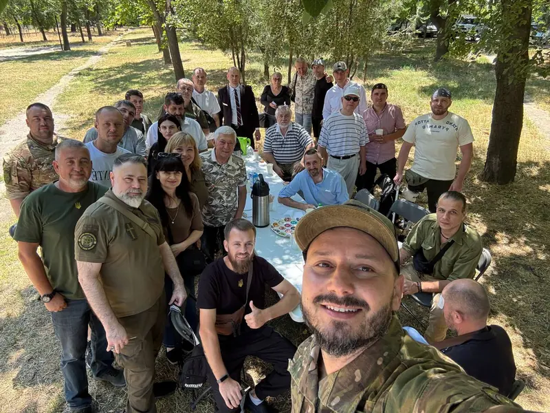 Зустріч ветеранської спільноти просто неба